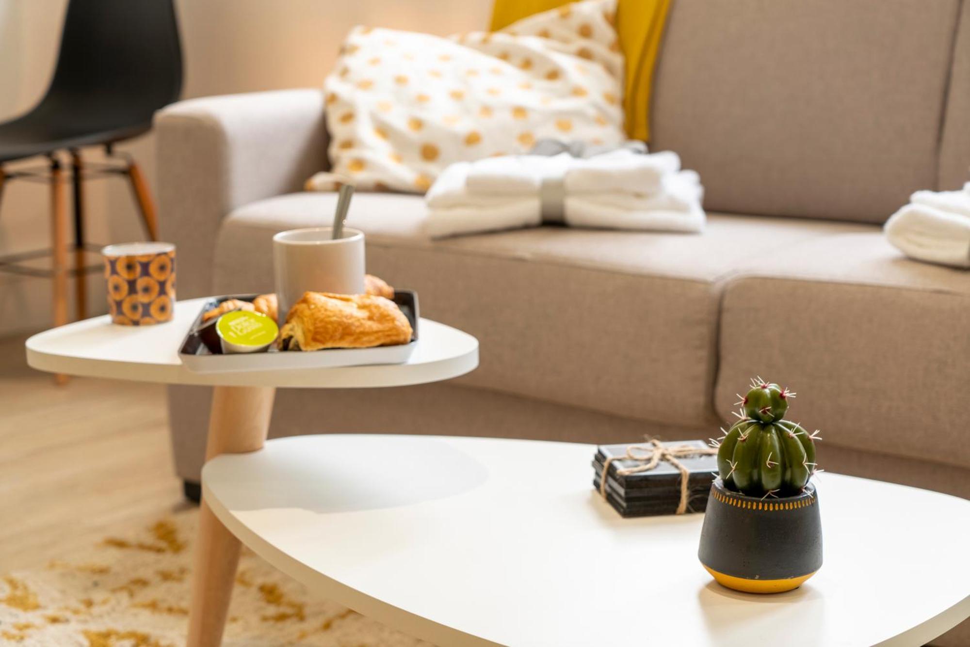 Stockholm- Studio Cosy Et Patio, Proche Centre Charleville-Mézières Kültér fotó