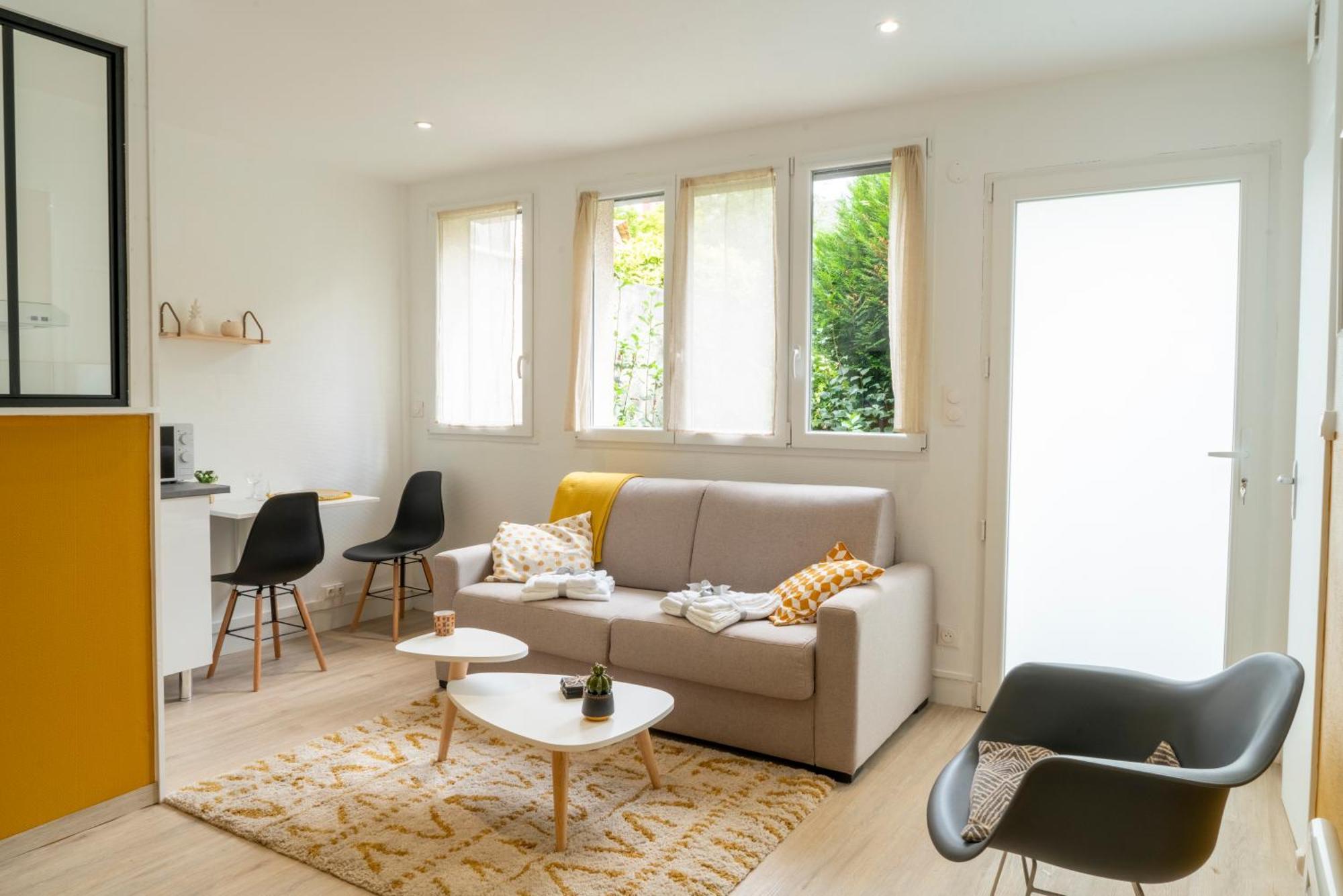Stockholm- Studio Cosy Et Patio, Proche Centre Charleville-Mézières Kültér fotó